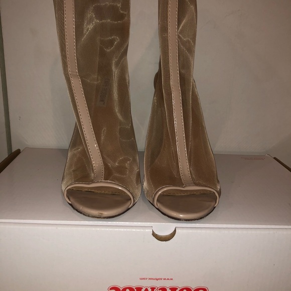 Nude Mesh booties - Picture 2 of 10